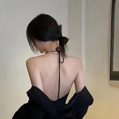 黑房子